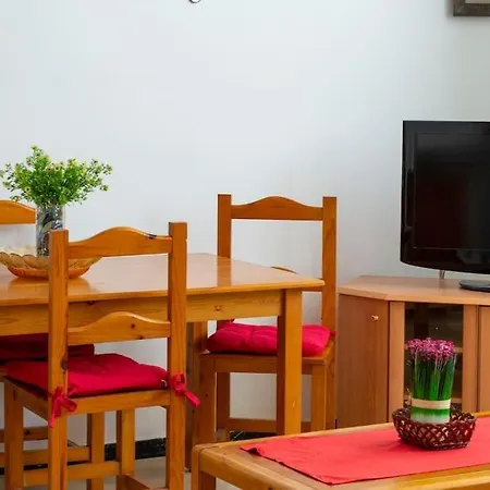 Centro L.p Holiday home *